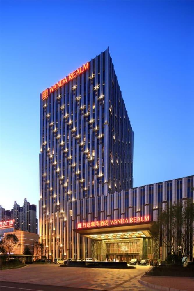 Hotel Wanda Realm Siping Exterior foto